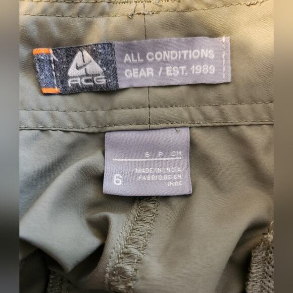 Nike ACG Zip Off Trail Convertible Pants 6 - Picture 7 of 7